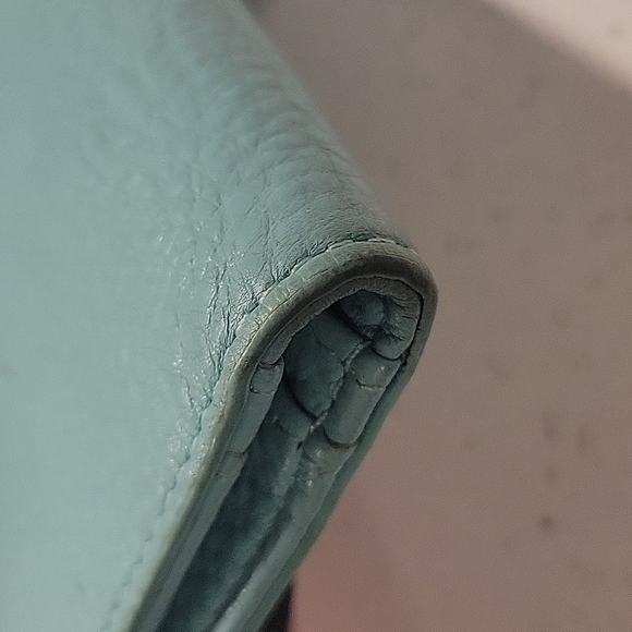 Kate Spade wallet - Picture 9 of 10